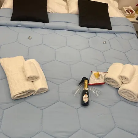 Πανσιόν Lux House Airport