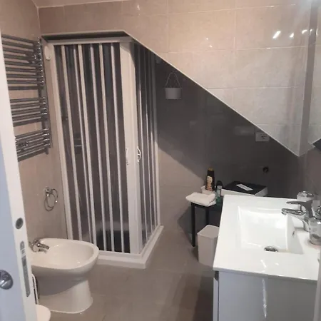 Guest house Lux House Airport Naples